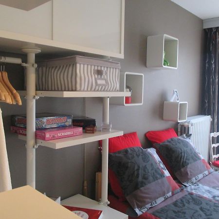 B&B La Chambre Du Ropieur 몽스 외부 사진